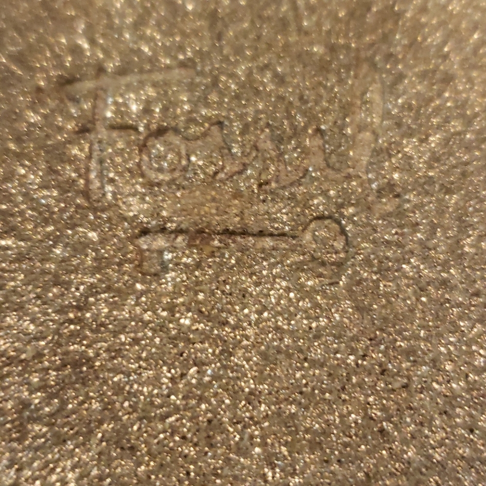 Fossil Wristlet Brand New without tags. - Picture 8 of 9